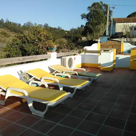 Aldeamento Turístico Quinta Laranja - -